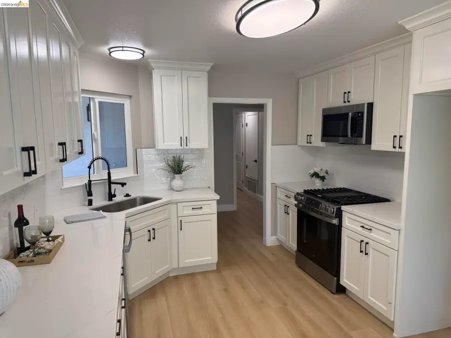 4417 Meadowbrook Dr, El Sobrante, CA 94803 - #2