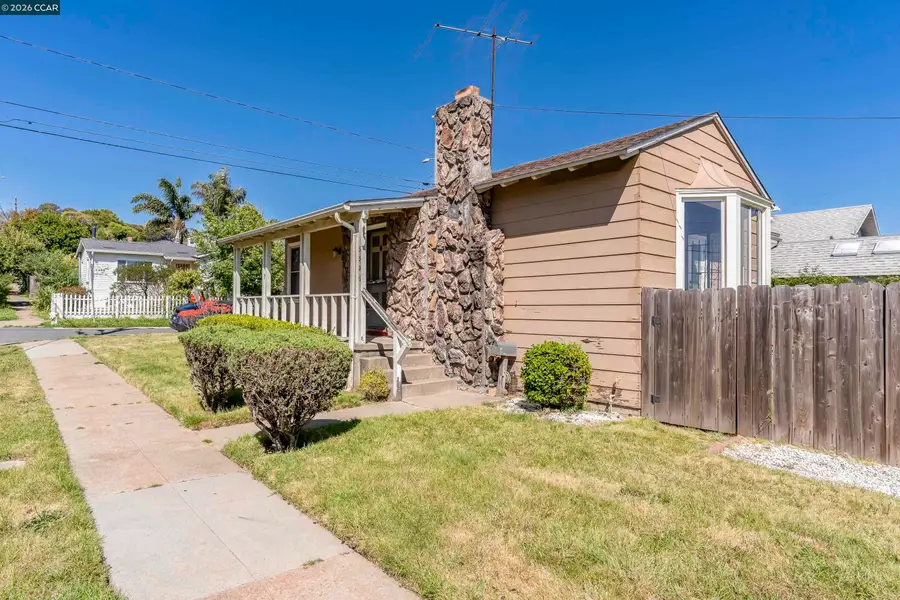5526 Carl Ave, Richmond, CA 94804 - #3
