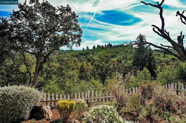 799 Moraga Rd, Lafayette, CA 94549