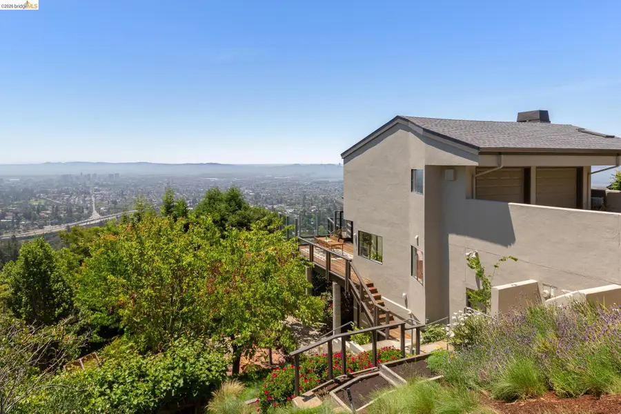 295 Gravatt Dr, Berkeley, CA 94705 - #2