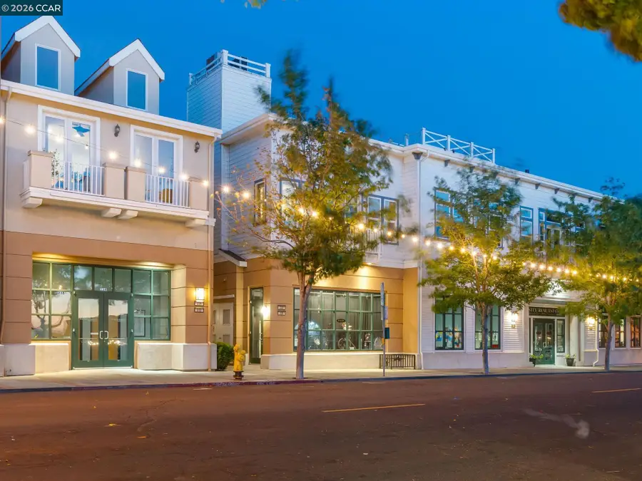 228 1st St, Benicia, CA 94510 - #3
