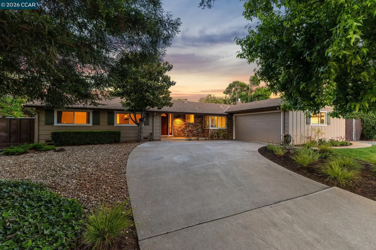 978 Kenston Dr, Clayton, CA 94517 - #1