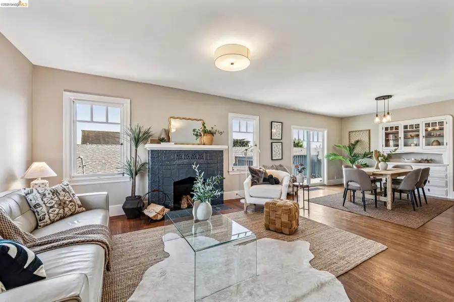 2633 22nd Ave, Oakland, CA 94606 - #2
