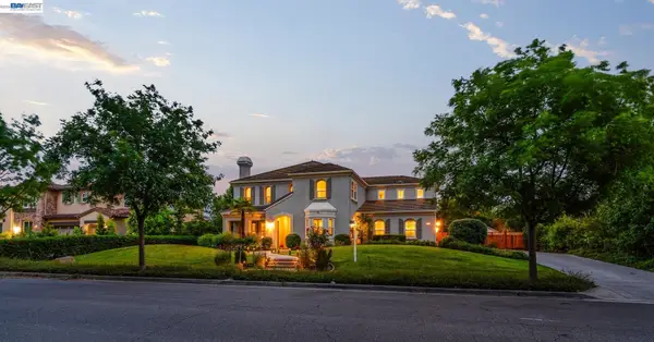 3734 Mohr Ave, Pleasanton, CA 94588