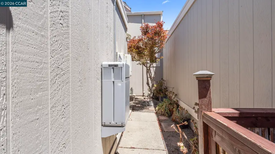 6451 Parklane Plz, Martinez, CA 94553 - #2