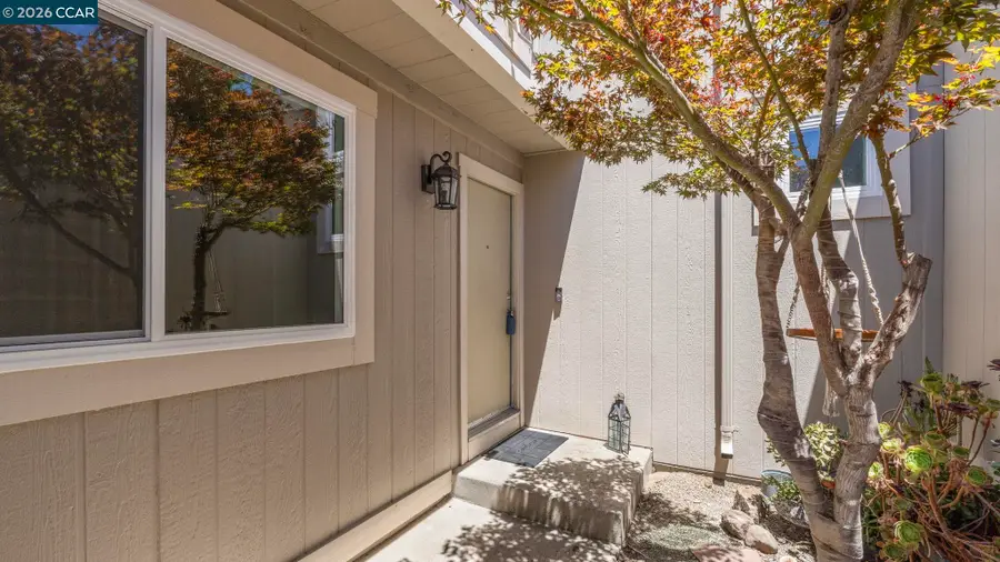 6451 Parklane Plz, Martinez, CA 94553 - #3
