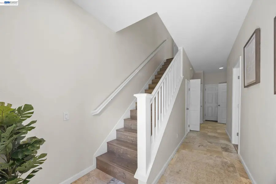 246 Sullivan Way, Hayward, CA 94541 - #3