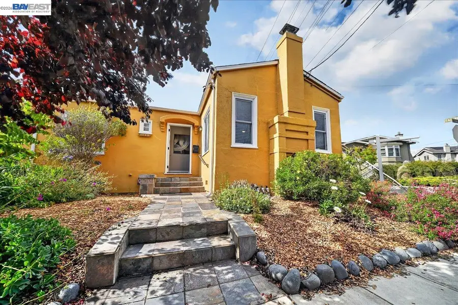 1175 Camelia St, Berkeley, CA 94702 - #3