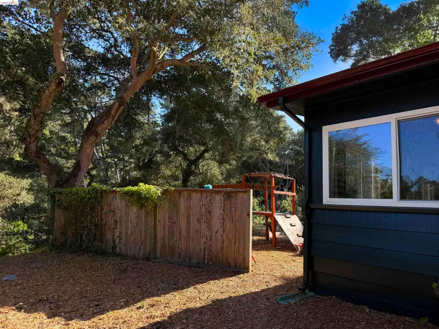 249 Mar Vista Dr, Monterey, CA 93940 - #3