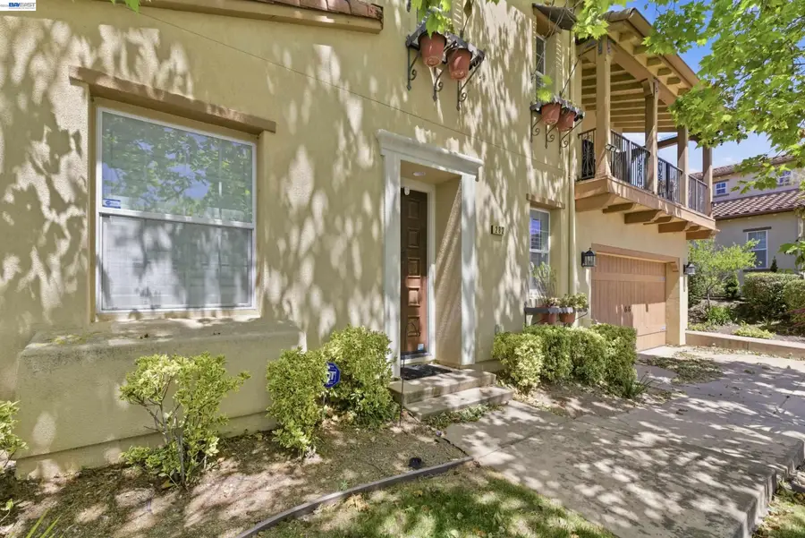282 Drummond Dr, Hayward, CA 94542 - #2