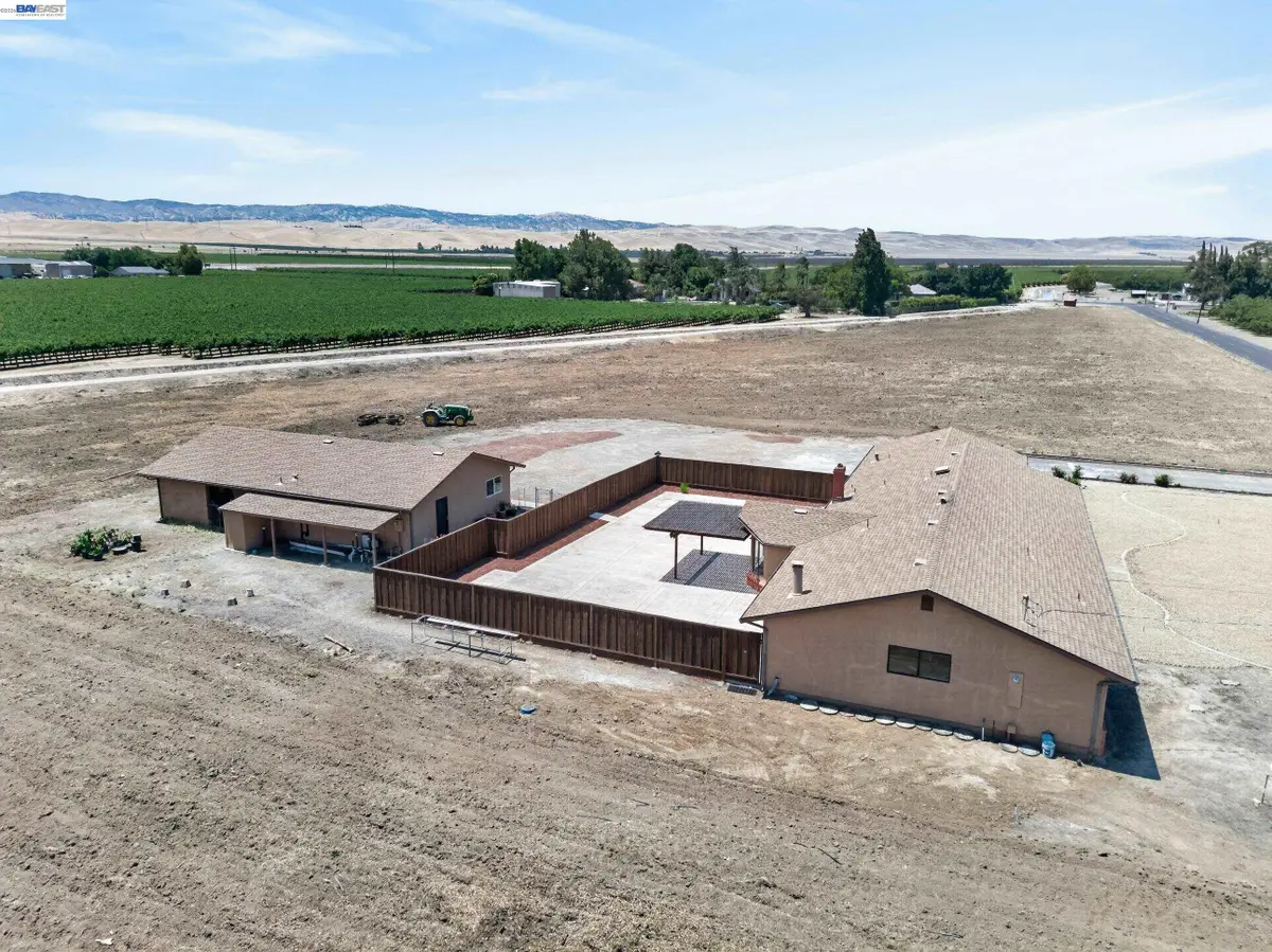 4260 W Kenner Rd, Tracy, CA 95304 - #1