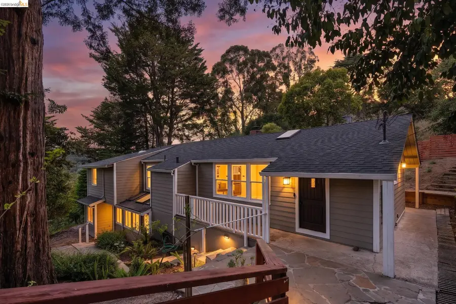 6281 Aspinwall Rd, Oakland, CA 94611 - #2
