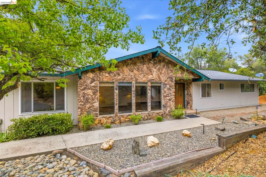 18320 Avenida Bonita, Sonora, CA 95370 - #3