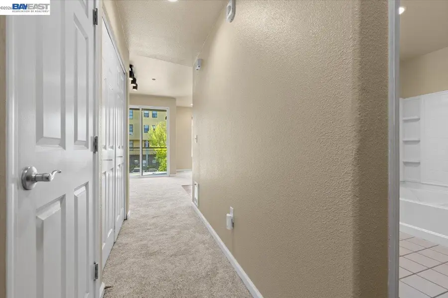 1121 40th Street #4201, Emeryville, CA 94608 - #2
