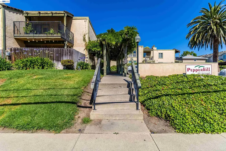 1851 Harrison St #15, Concord, CA 94520 - #2