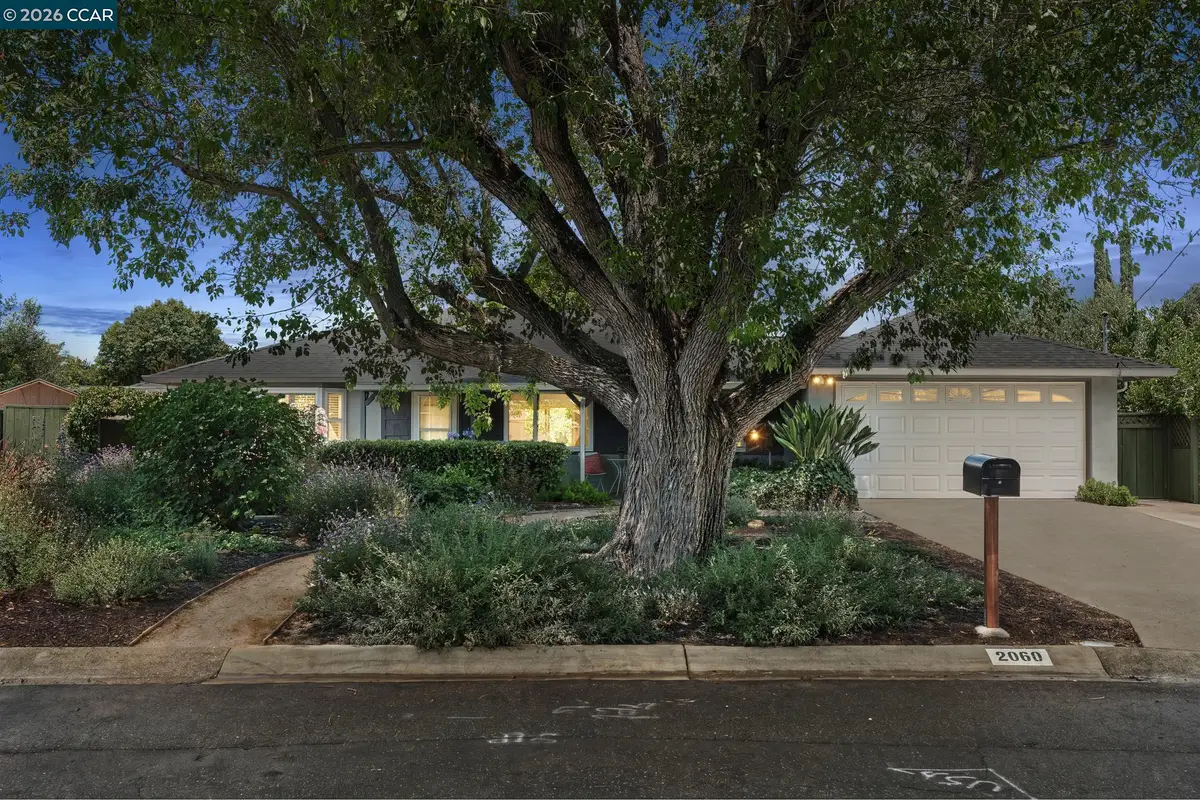 2060 Ahneita Dr., Pleasant Hill, CA 94523 - #1