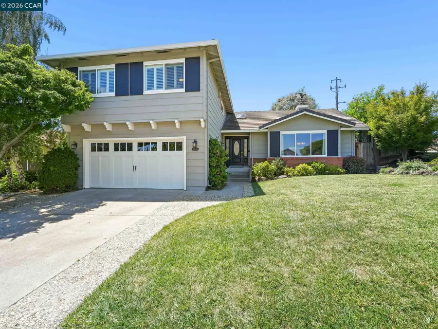 19009 Helton St, Castro Valley, CA 94546 - #3
