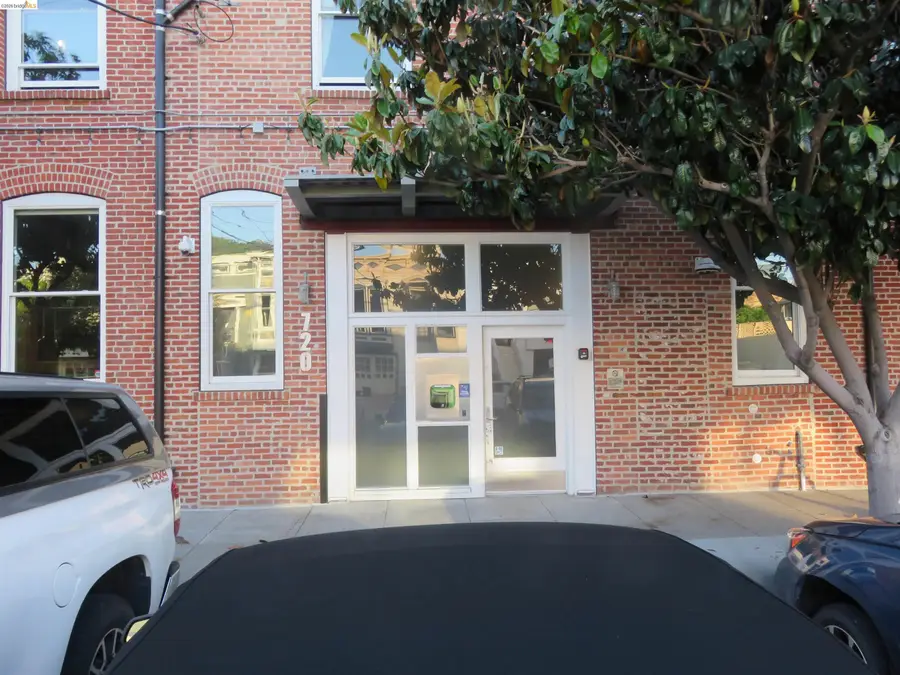 720 York St #212, San Francisco, CA 94110 - #2