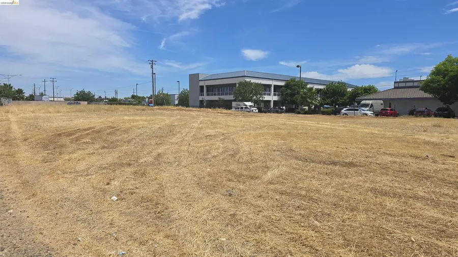 3517 A St, North Highlands, CA 95660 - #3