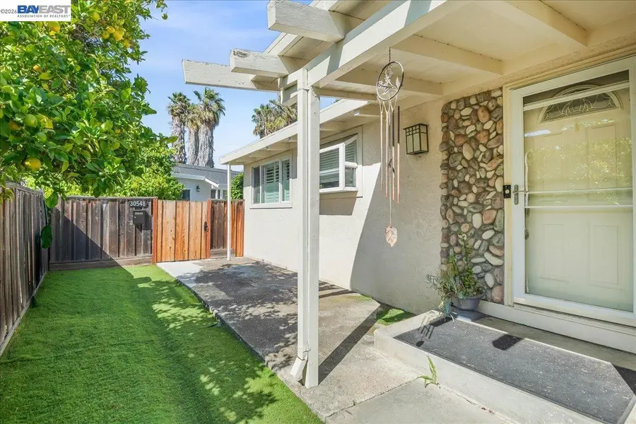 30544 Hoylake St, Hayward, CA 94544 - #3
