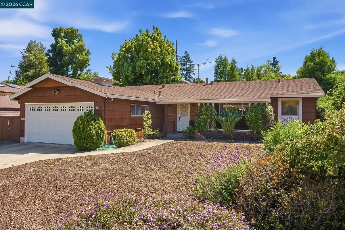 902 Glennan Dr, Redwood City, CA 94061 - #1