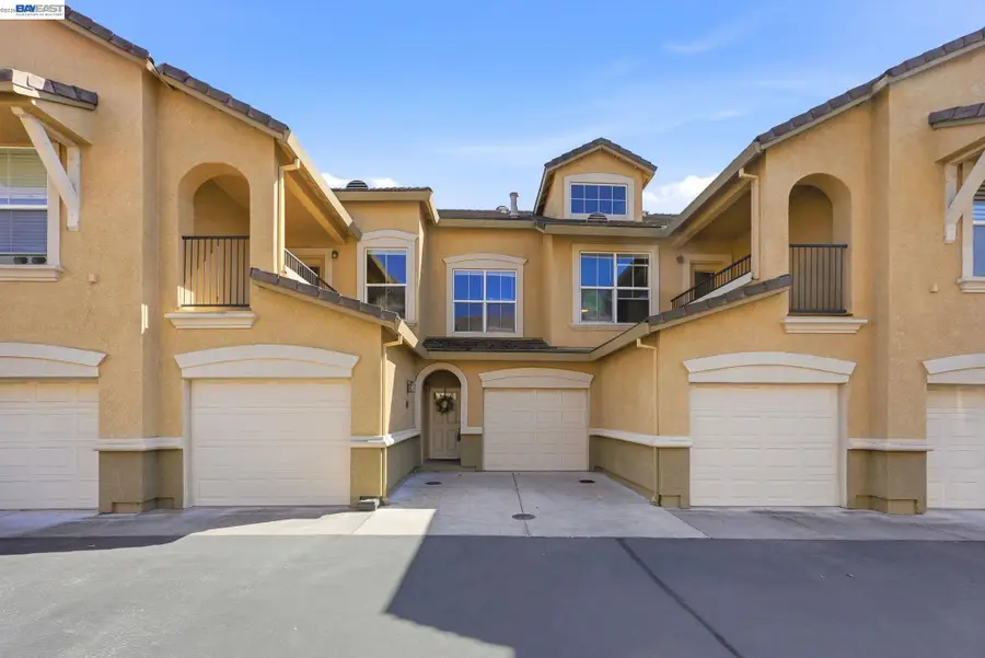 5350 Dunlay Dr #412, Sacramento, CA 95835 - #2