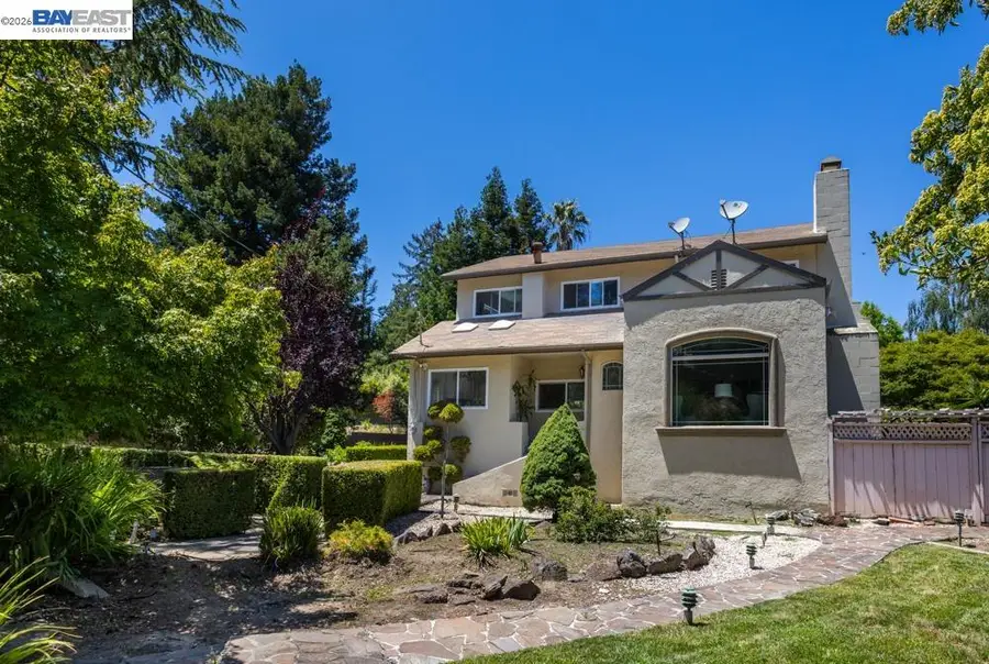 3354 D St, Hayward, CA 94541 - #2