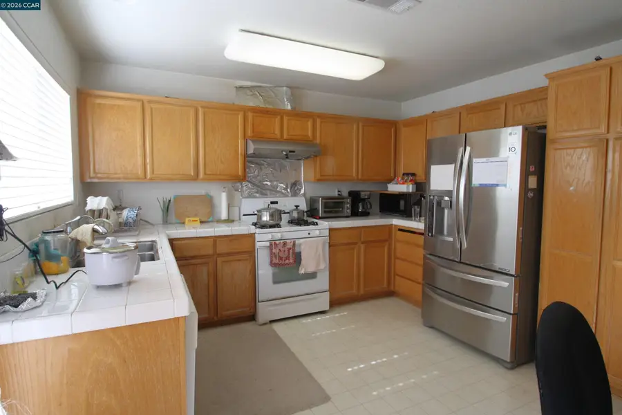 576 Ross Cir, Martinez, CA 94553 - #2