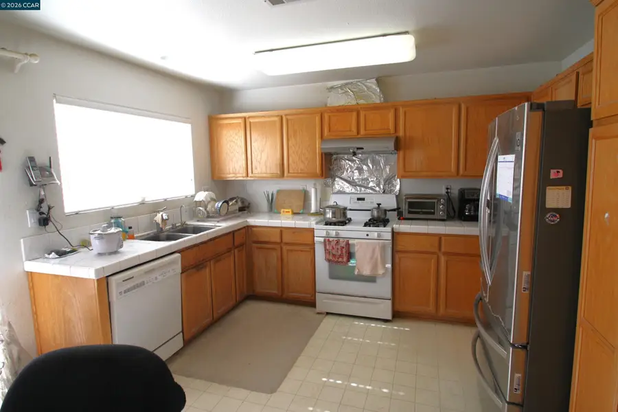 576 Ross Cir, Martinez, CA 94553 - #3