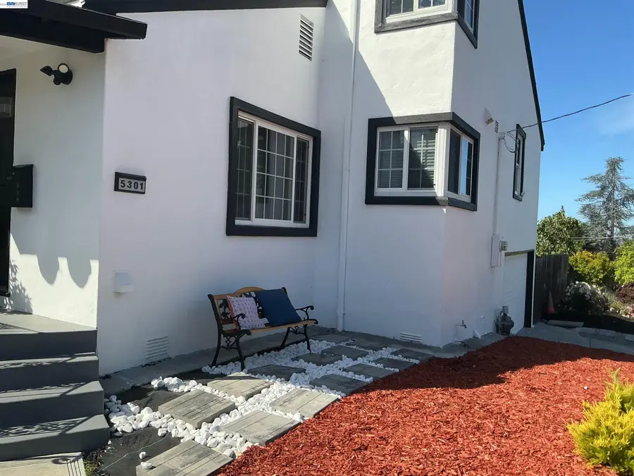 5301 Brann St, Oakland, CA 94619 - #2