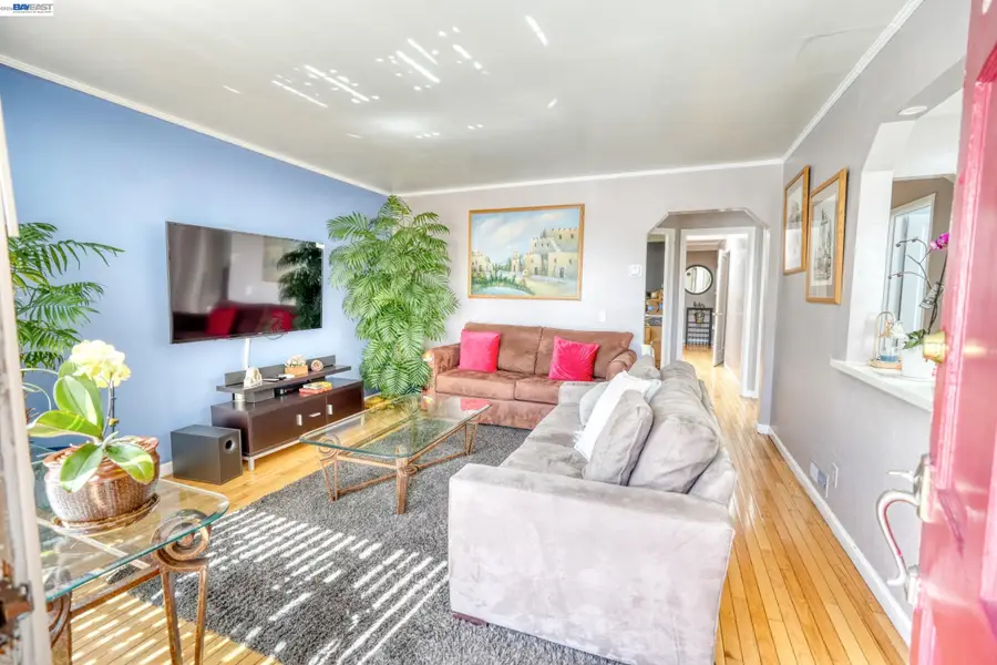 150 Cambridge St, San Francisco, CA 94134 - #3