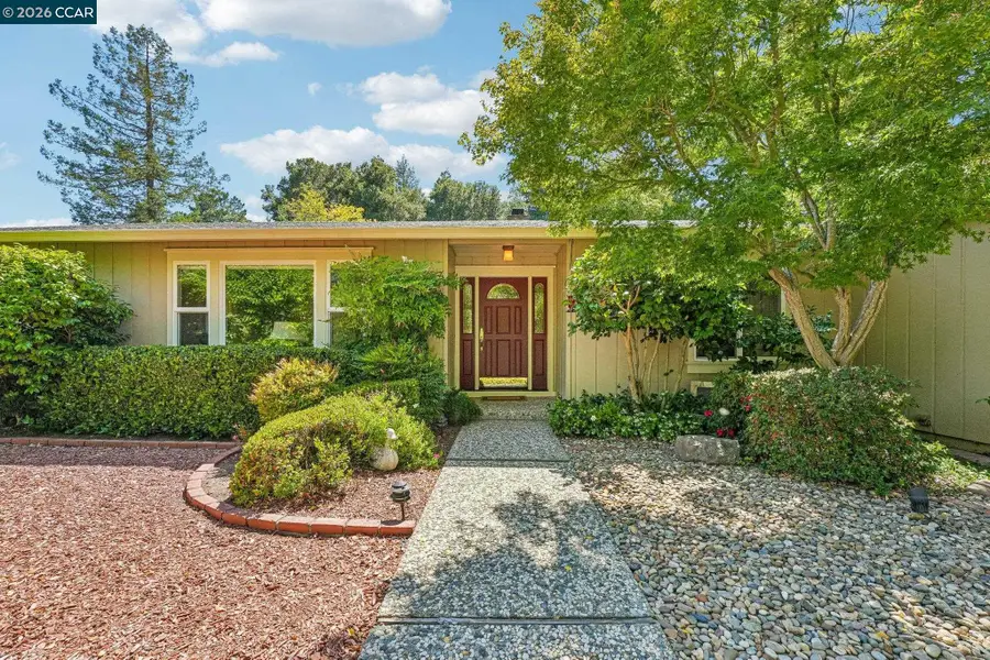 340 Donald Dr, Moraga, CA 94556 - #3