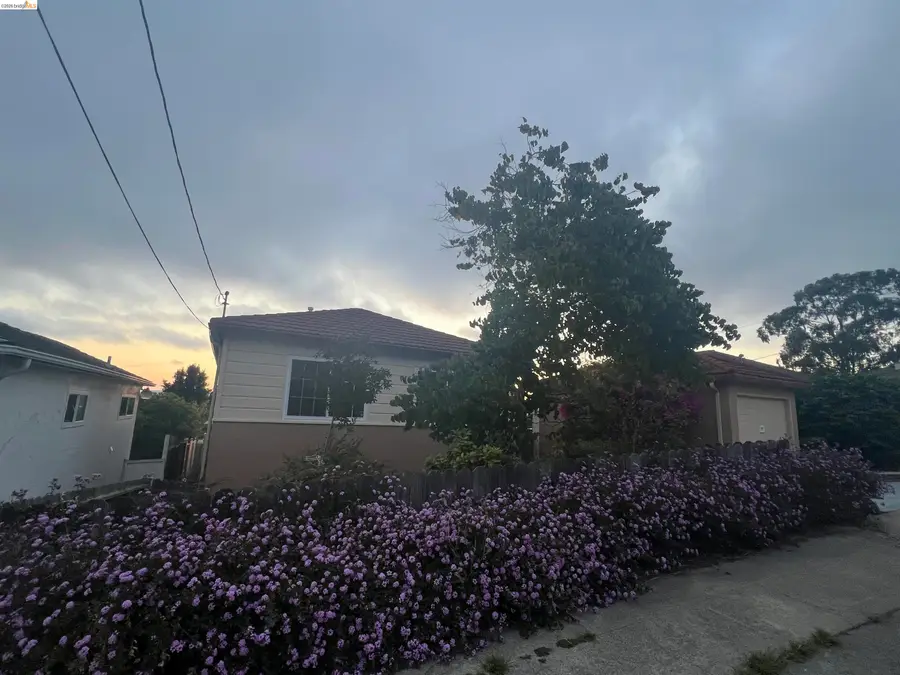2635 Monte Vista Ave., El Cerrito, CA 94530 - #3
