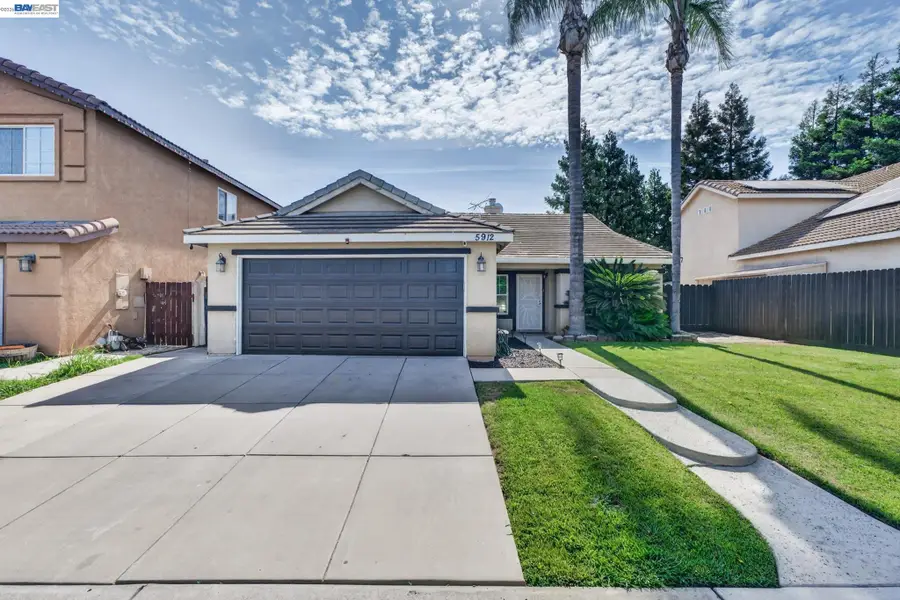 5912 Squire Wells Way, Riverbank, CA 95367 - #2