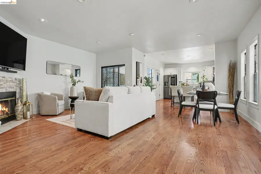 1433 Myrtle St, Oakland, CA 94607 - #2