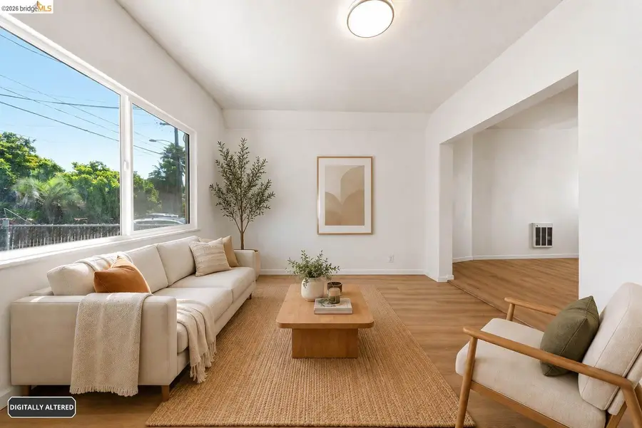 2217 E 24th St, Oakland, CA 94606 - #2