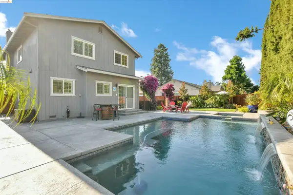 525 Nottingham Dr, Brentwood, CA 94513