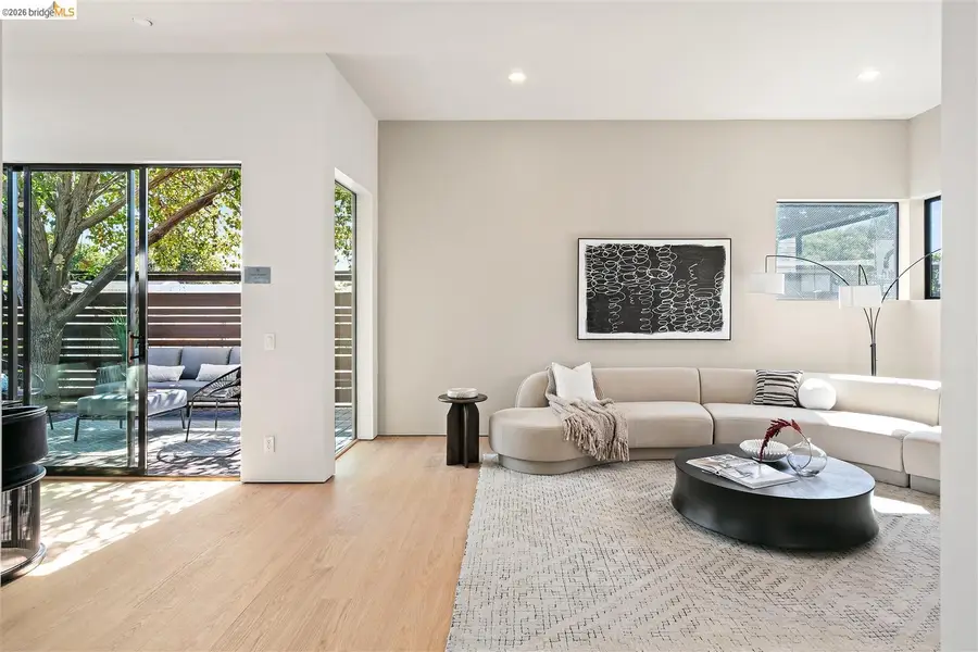 1406 San Pablo Ave #A, Berkeley, CA 94702 - #3