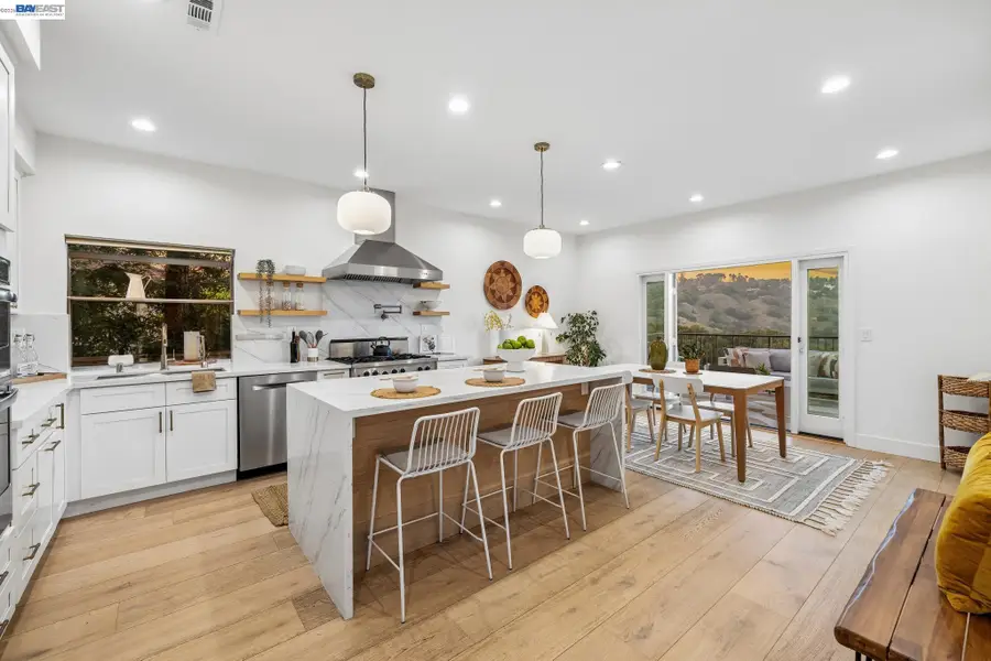 5028 Crystal Ridge Court, Oakland, CA 94605 - #2