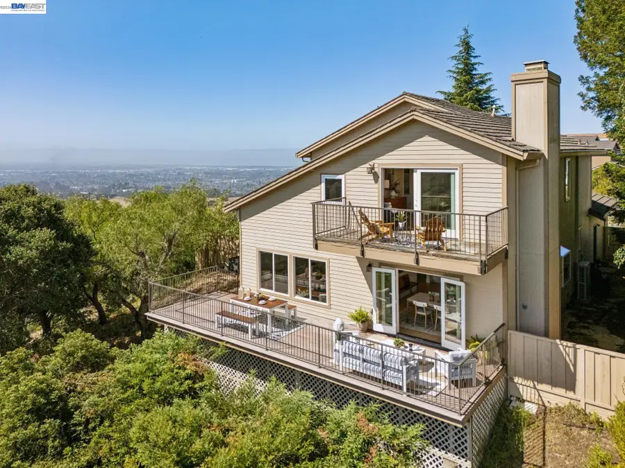 5028 Crystal Ridge Court, Oakland, CA 94605 - #3
