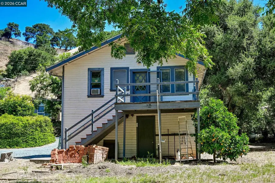 5455 Alhambra Valley Rd, Martinez, CA 94553 - #3