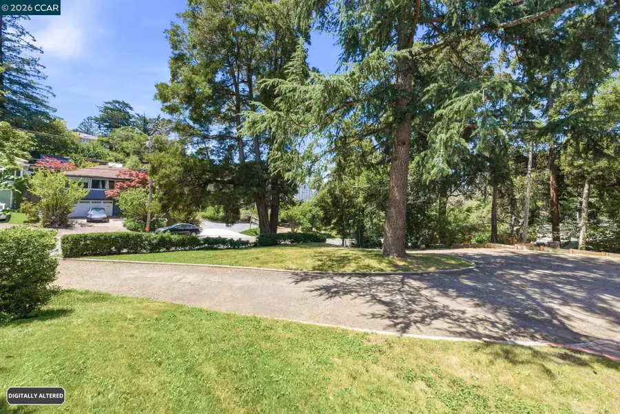 5828 Moraga Ave, Oakland, CA 94611 - #3