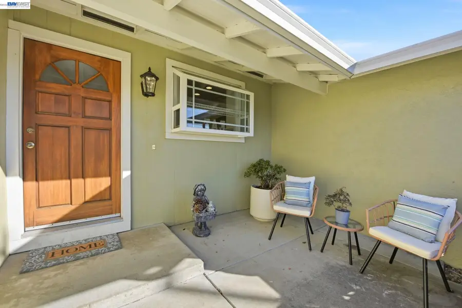 32301 Ruth Ct, Union City, CA 94587 - #3