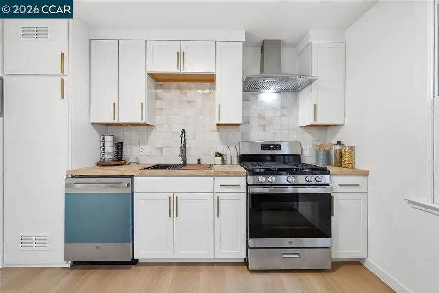 2 Selfridge, Vallejo, CA 94590 - #3
