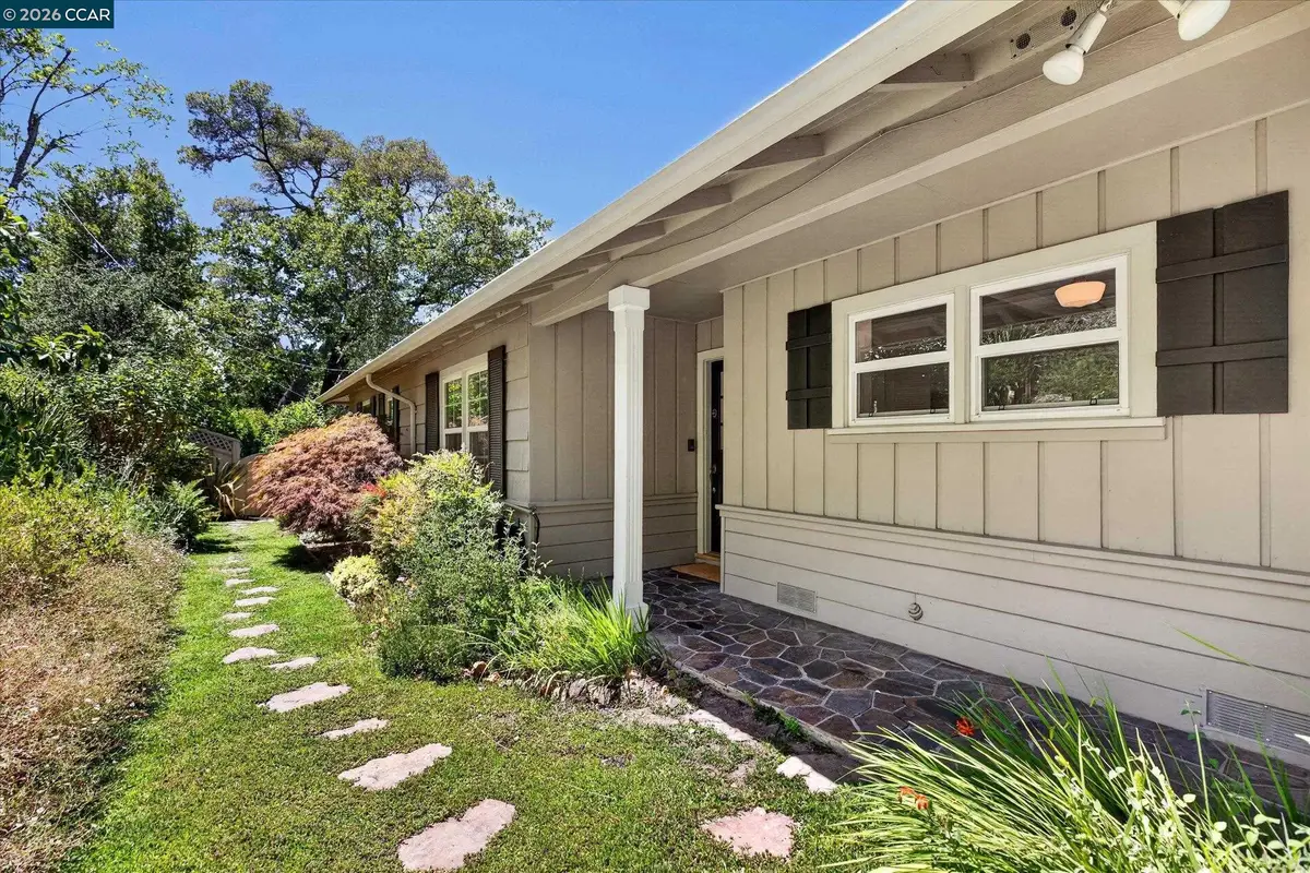229 Manzanita Dr, Orinda, CA 94563 - #1