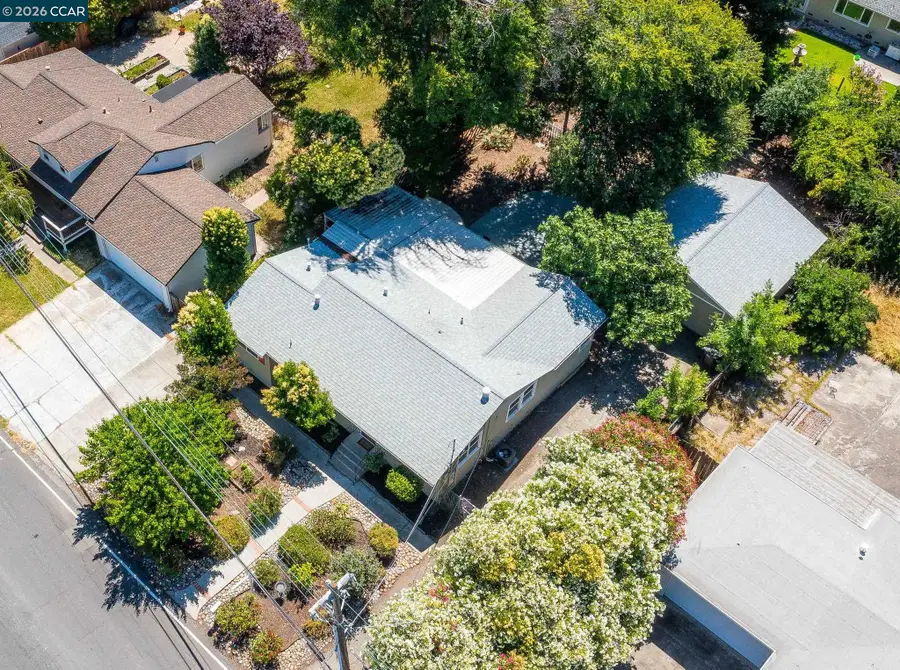 2072 Chalomar Rd, Concord, CA 94518 - #2