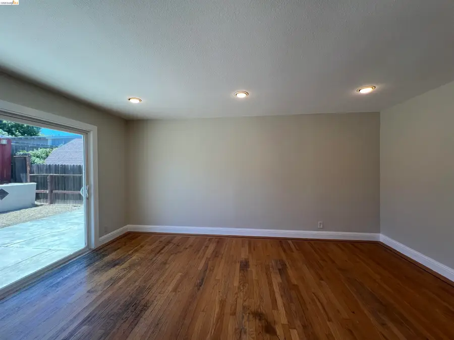 2467 Tanager Cir, Concord, CA 94520 - #2
