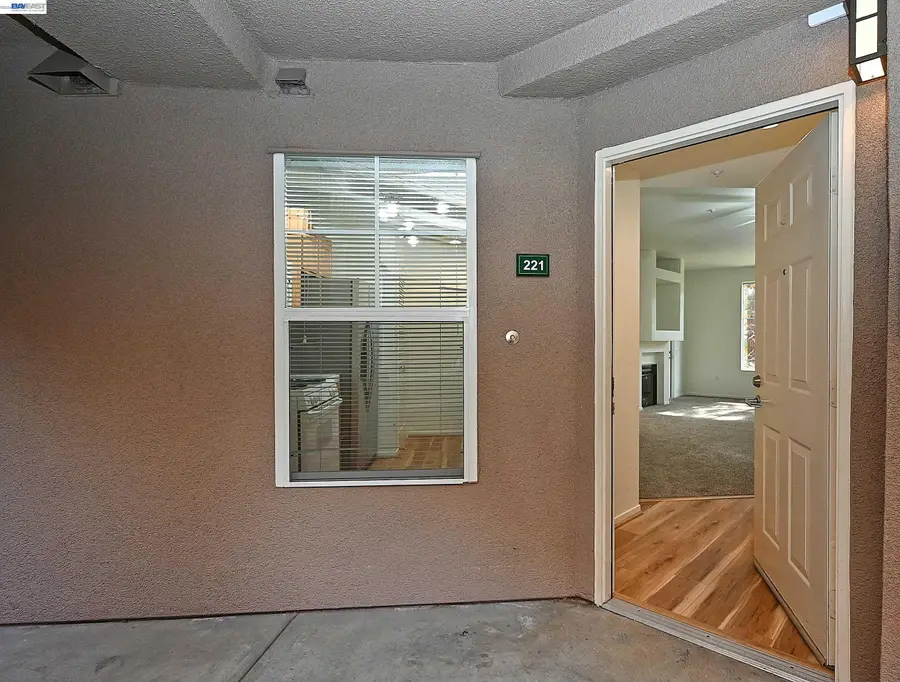 280 Caldecott Ln #221, Oakland, CA 94618 - #2