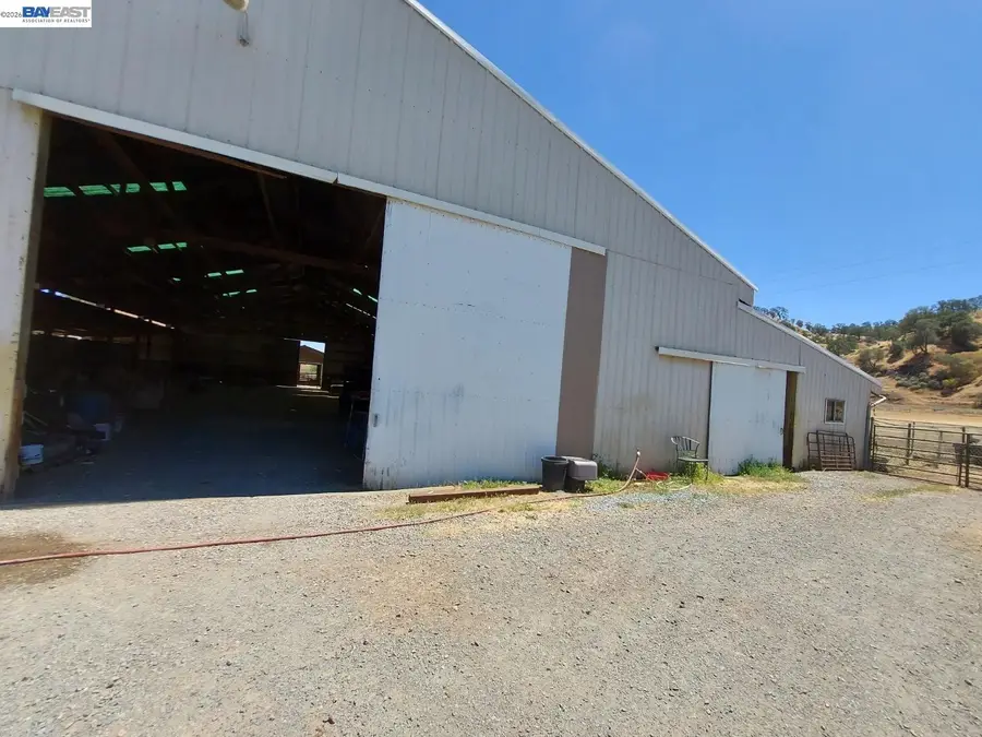 17101 Marsh Creek Rd, Clayton, CA 94517 - #3