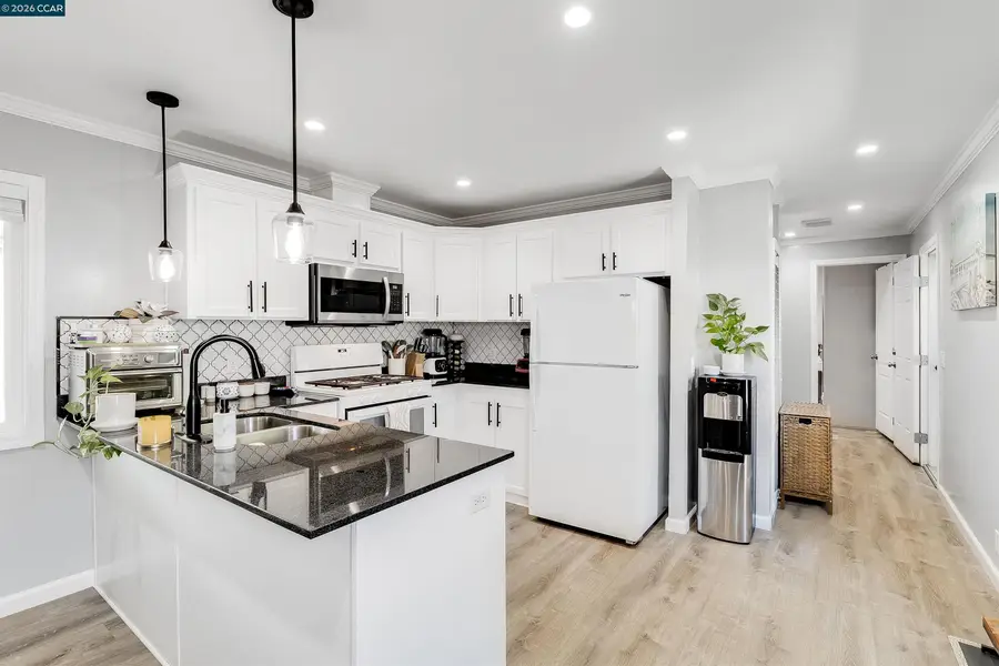 5751 Bridgehead Rd #16, Oakley, CA 94509 - #3